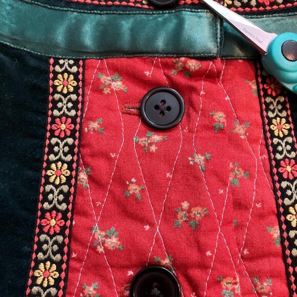 70's Vintage Red Green Velveteen Calico Prairie Maxi Skirt *FLAWS - Picture 7 of 10